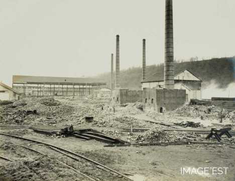 Destructions à l'usine de la Providence (Réhon)